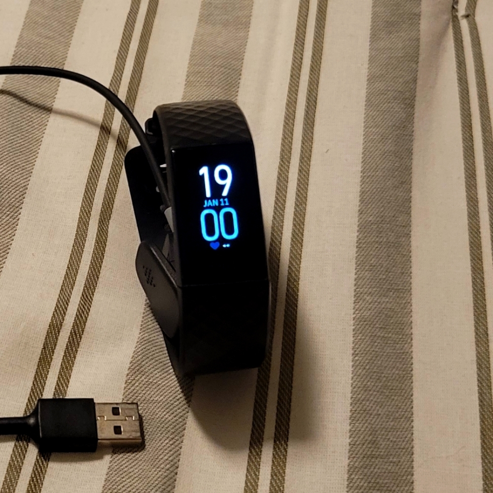 Fitbit charge 4